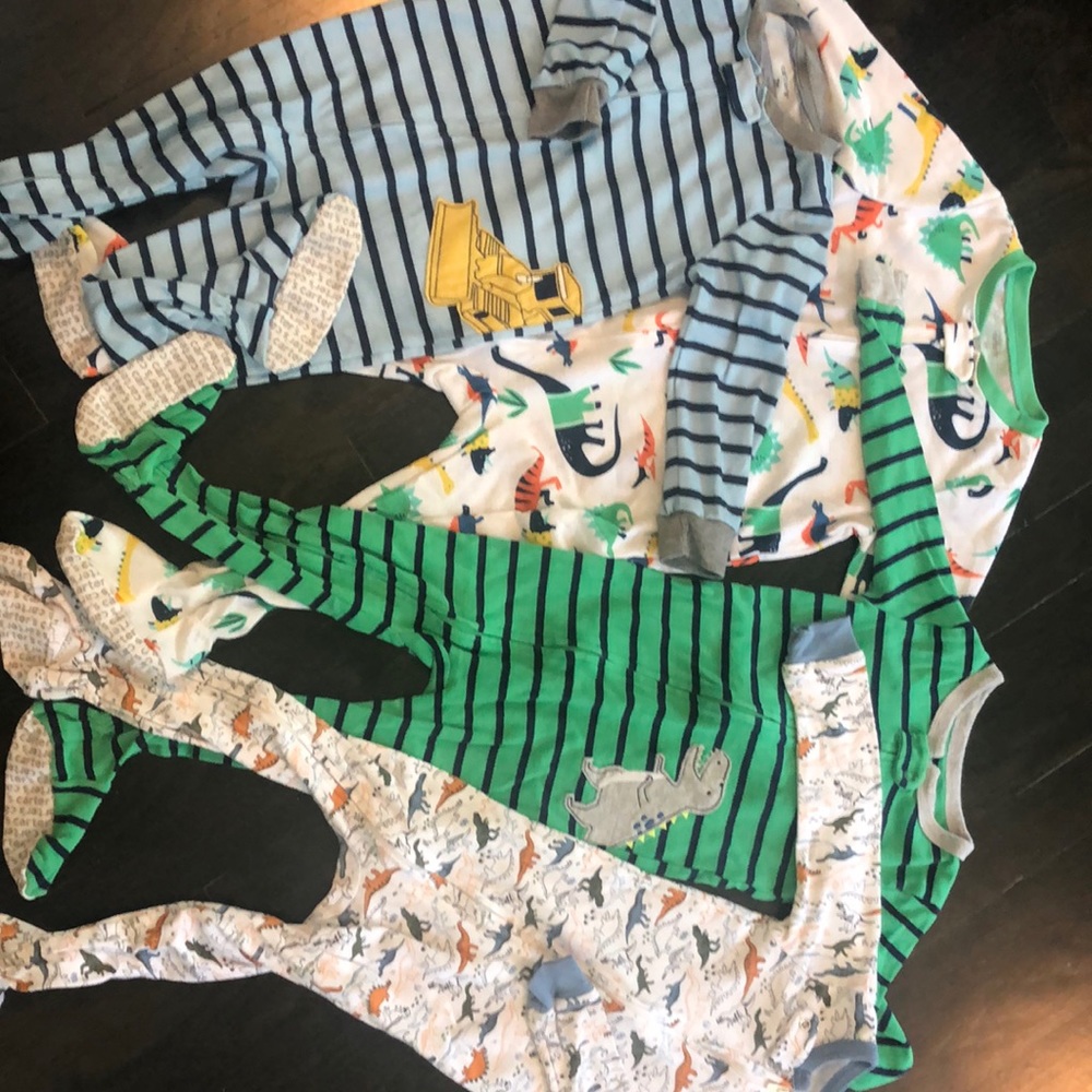 2T Carter’s PJ’s with Zipper